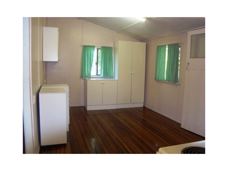 359 Waterloo Street, Frenchville QLD 4701