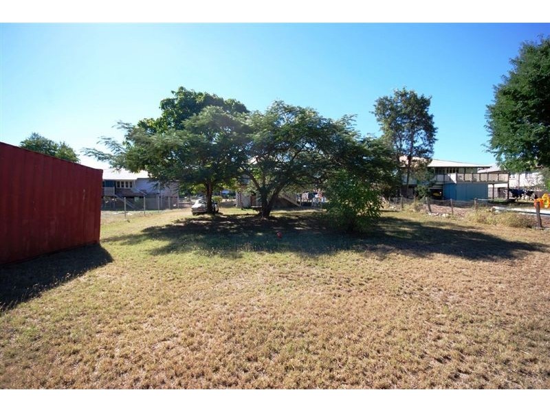 30 Macaree Street, Berserker QLD 4701