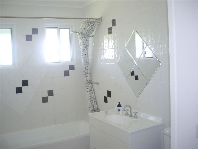 13 Bowen Terrace, The Range QLD 4700