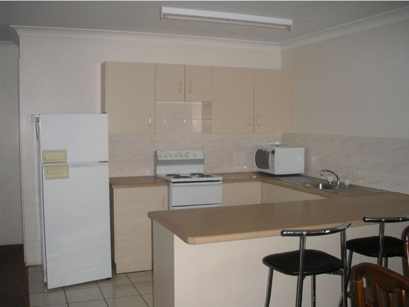 1/7 Poole Street, Kawana QLD 4701