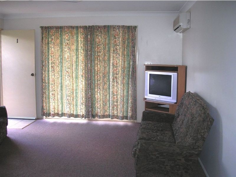 1/7 Poole Street, Kawana QLD 4701