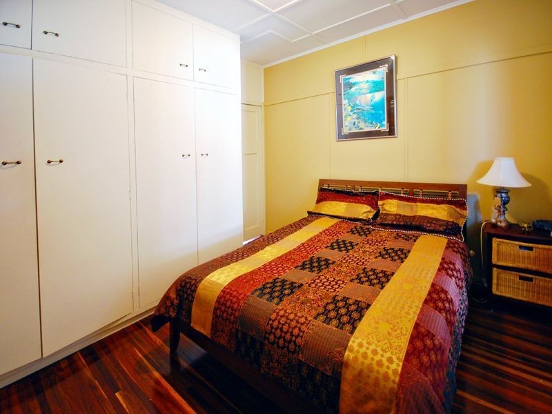 55 Luck Avenue, Wandal QLD 4700