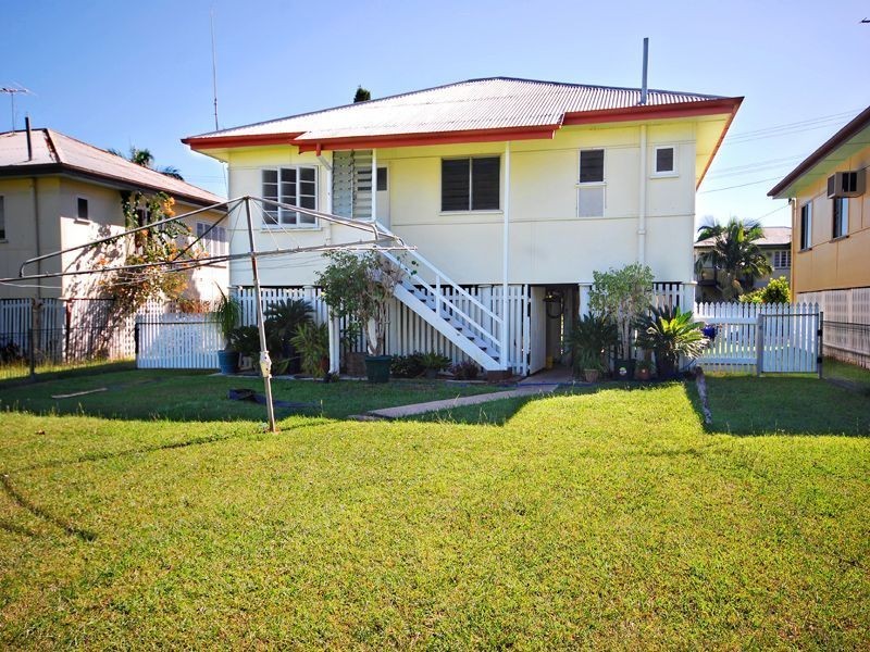 55 Luck Avenue, Wandal QLD 4700