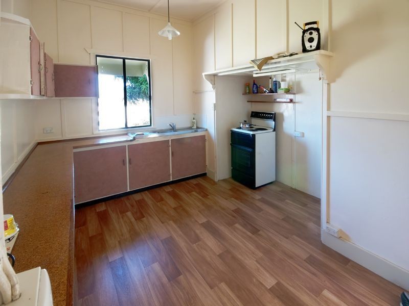 14 Foreman Street, Rockhampton QLD 4700