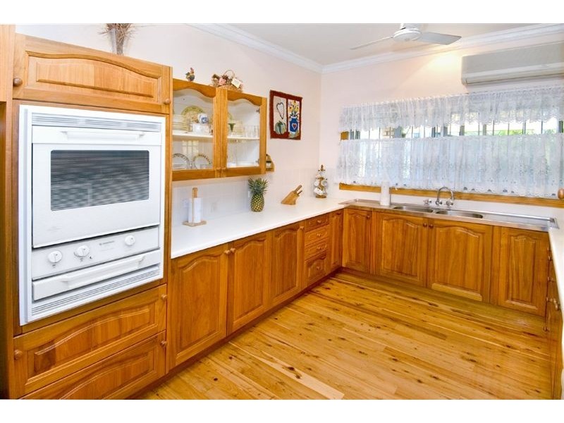 33 Belmont Road, Parkhurst QLD 4702