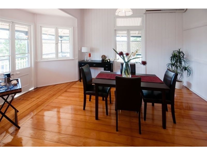 33 Woodville Street, Wandal QLD 4700