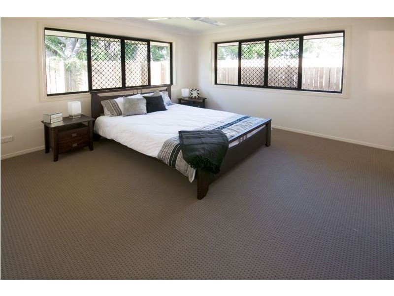 33a Woodville Street, Wandal QLD 4700