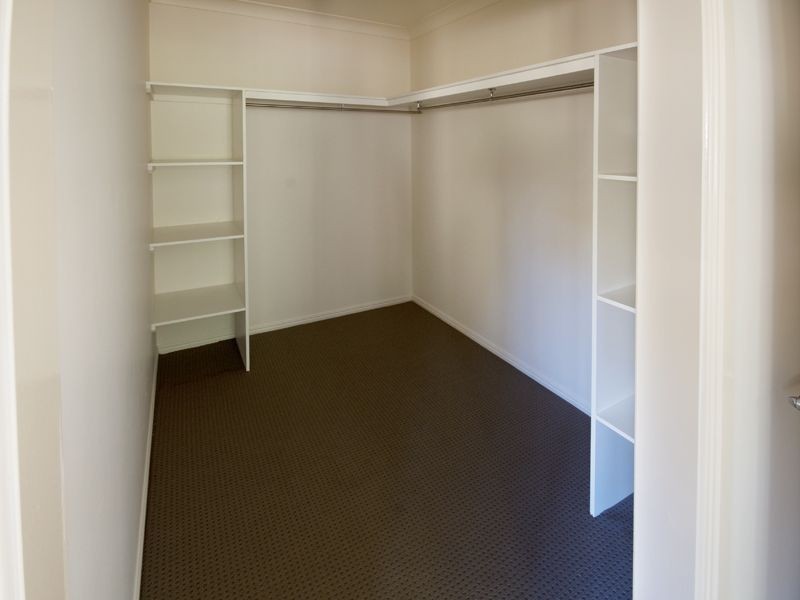 33a Woodville Street, Wandal QLD 4700