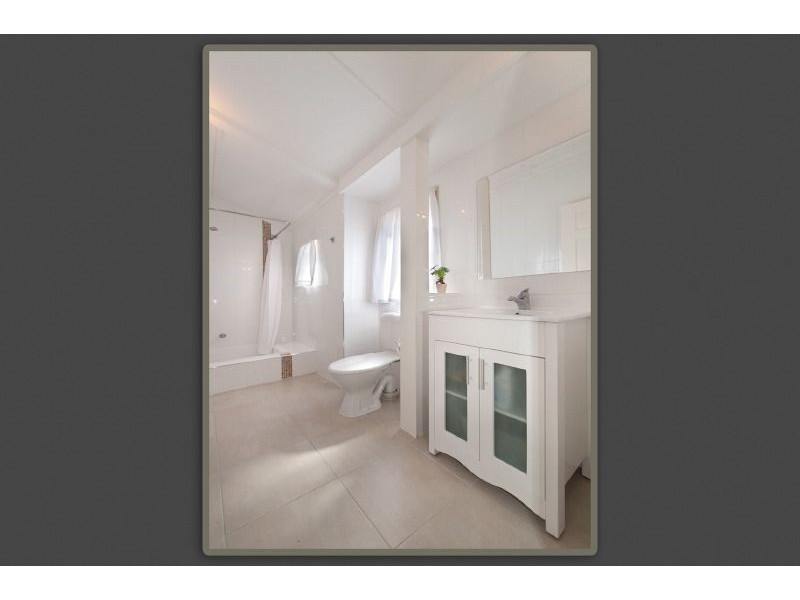 4 Woolcock Street, Wandal QLD 4700