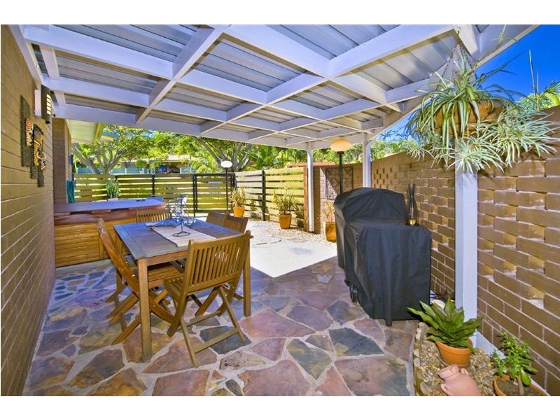 5 Berkelman Street, Frenchville QLD 4701