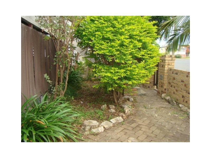 3 South Street, Depot Hill QLD 4700