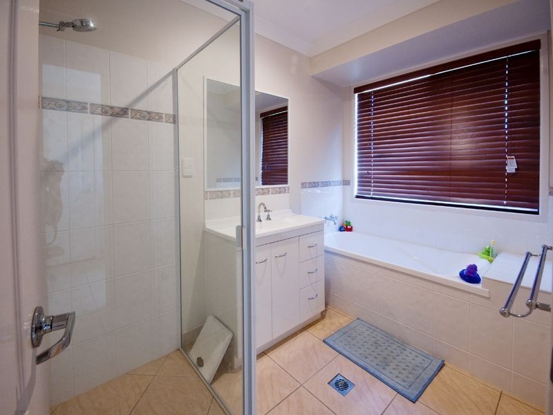 88 Perrott Drive, Rockyview QLD 4701