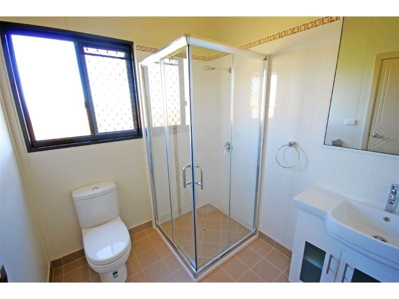 2 Mitchell Court, Gracemere QLD 4702