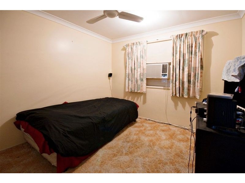 6 McMurtie Street, Kawana QLD 4701