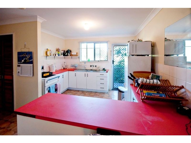 6 McMurtie Street, Kawana QLD 4701