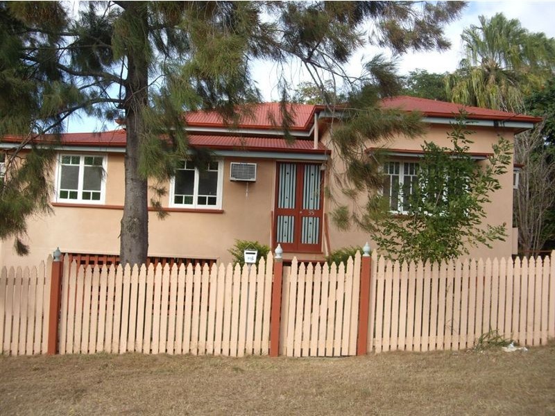 35 spencer, The Range QLD 4700