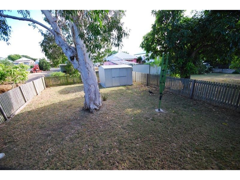 18 Grant Street, Allenstown QLD 4700