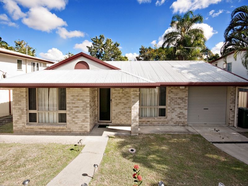 8 Wentworth Terrace, The Range QLD 4700