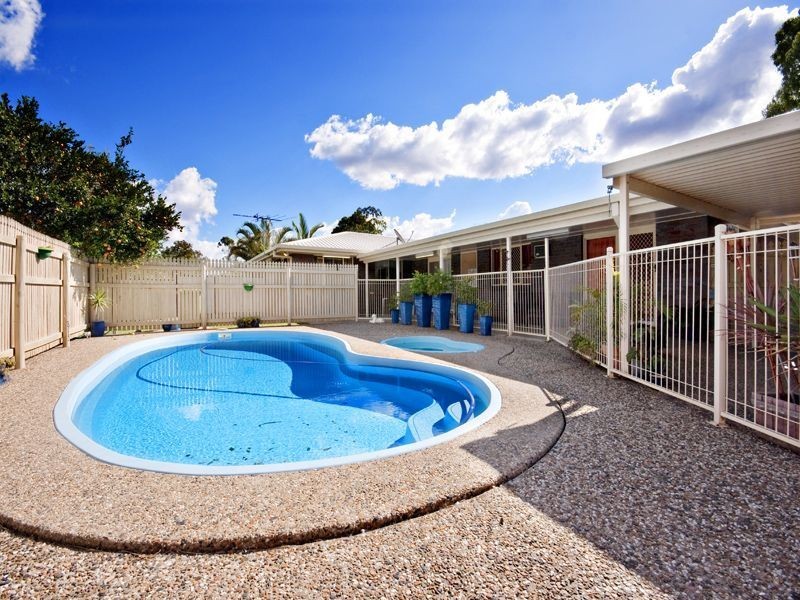93 Emmerson Drive, Glenlee QLD 4711