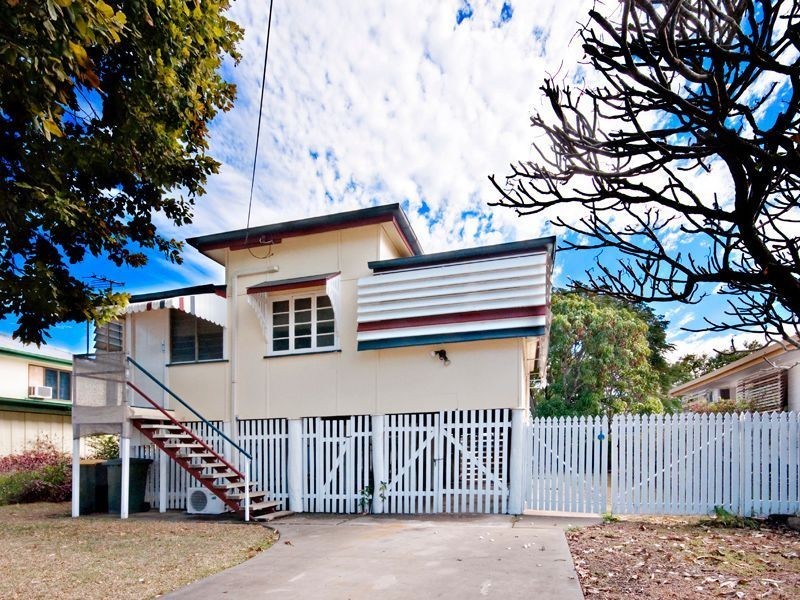 7 Thomasson Street, Park Avenue QLD 4701