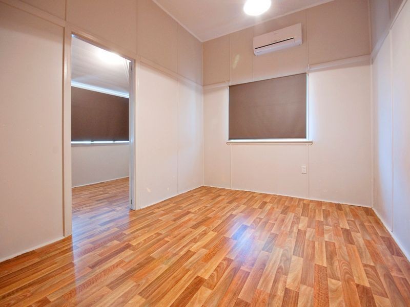 7 Thomasson Street, Park Avenue QLD 4701