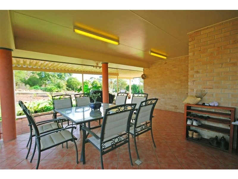 39 Kristie Drive, Rockyview QLD 4701