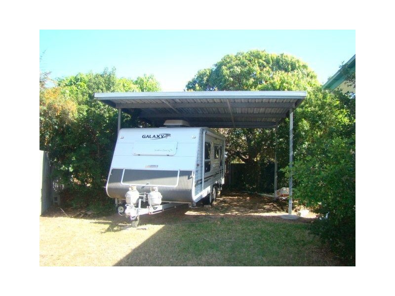 243 Sunner Street, Koongal QLD 4701