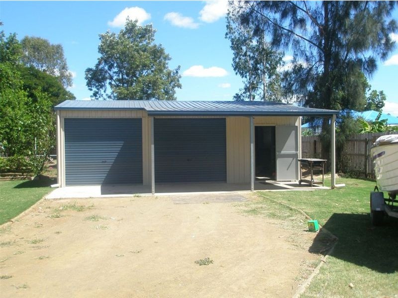 Berserker QLD 4701