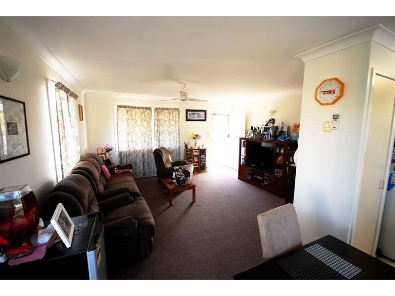 34 Twigg Street, Park Avenue QLD 4701