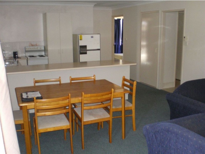 2/400 Thozet Road, Frenchville QLD 4701