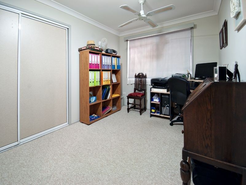 10 Hinton Street, Koongal QLD 4701
