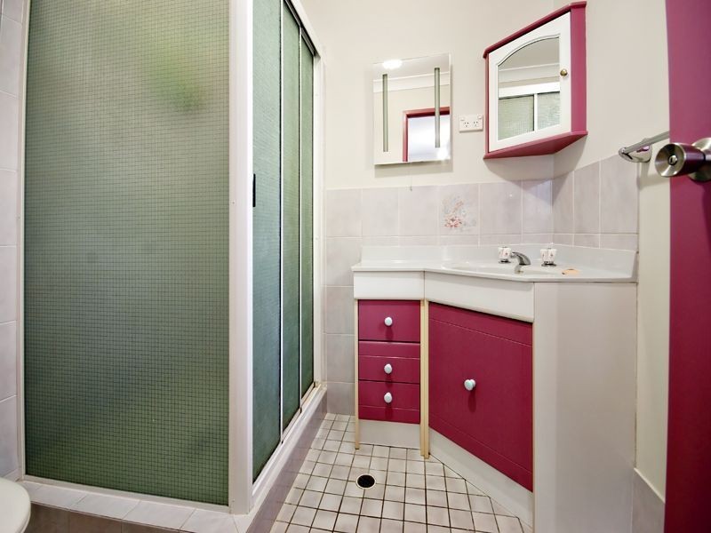 10 Hinton Street, Koongal QLD 4701