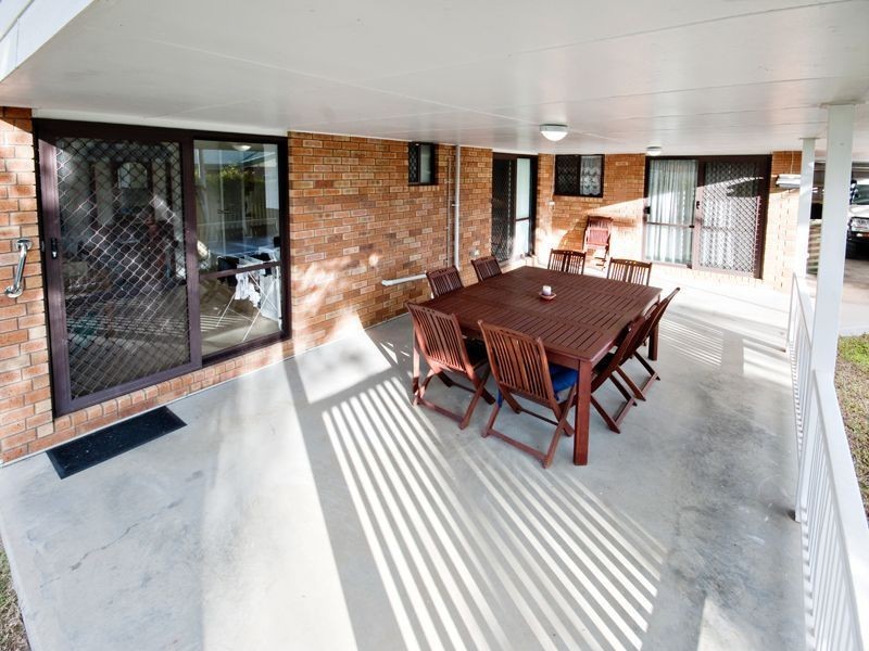 10 Hinton Street, Koongal QLD 4701