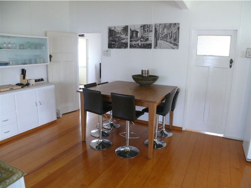 69 Livingstone Street, Berserker QLD 4701