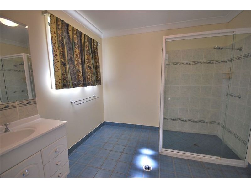 125 Donovan Crescent, Gracemere QLD 4702