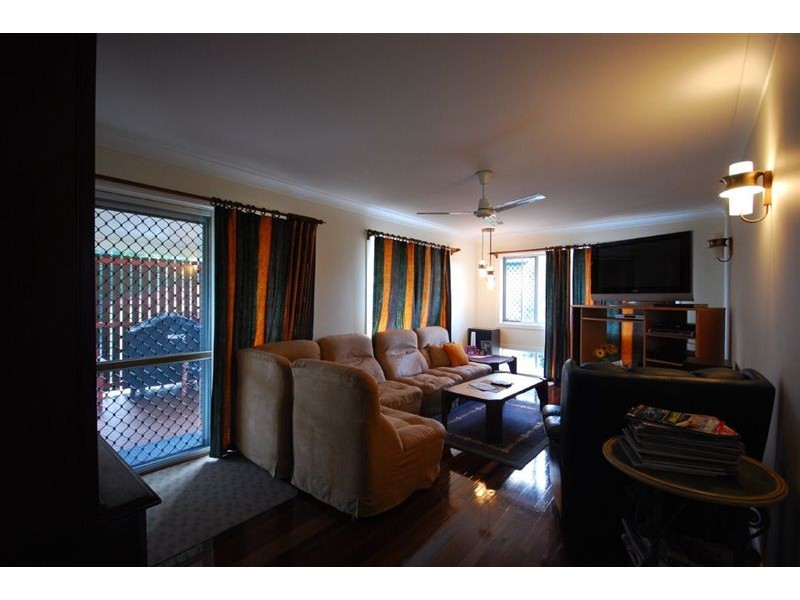 321 Warnock Street, Koongal QLD 4701