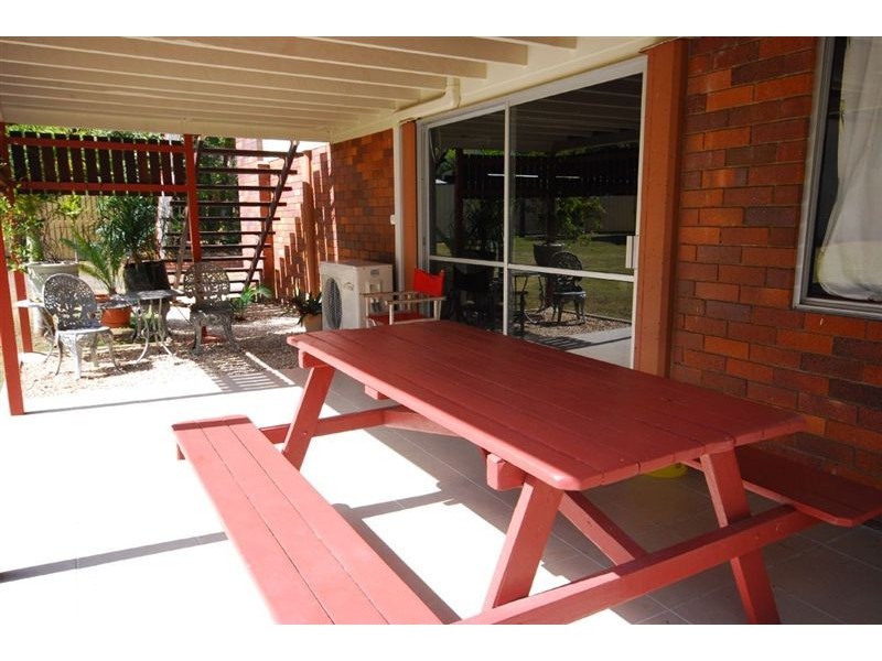 321 Warnock Street, Koongal QLD 4701