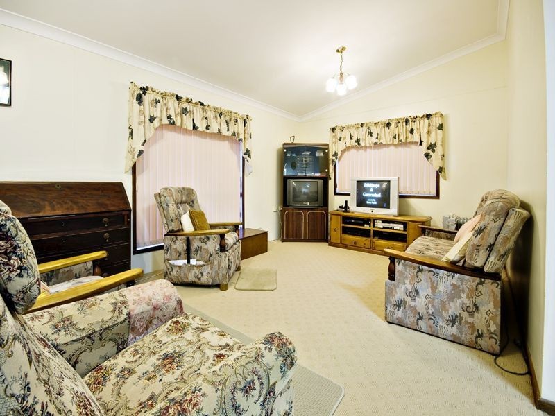 27 Belmont Road, Parkhurst QLD 4702