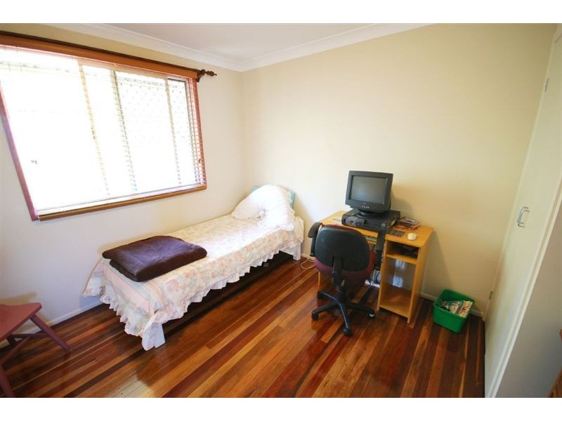 79 Buzacott Street, Park Avenue QLD 4701