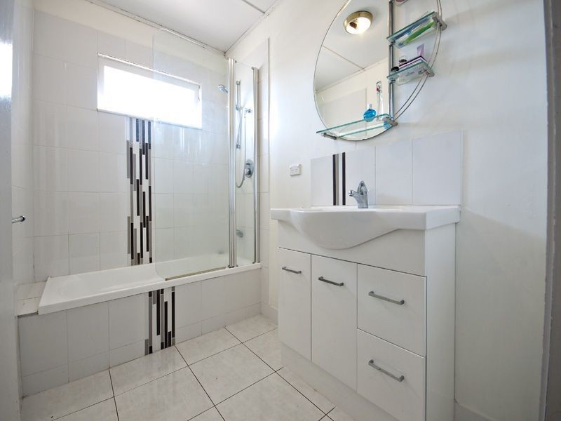 13 Cambridge Street, Rockhampton QLD 4700