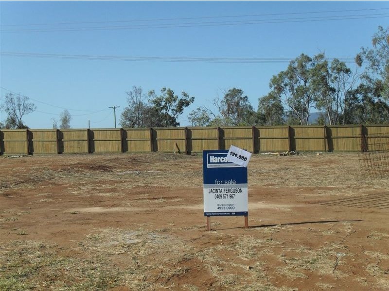 8 Morrell Street, Gracemere QLD 4702