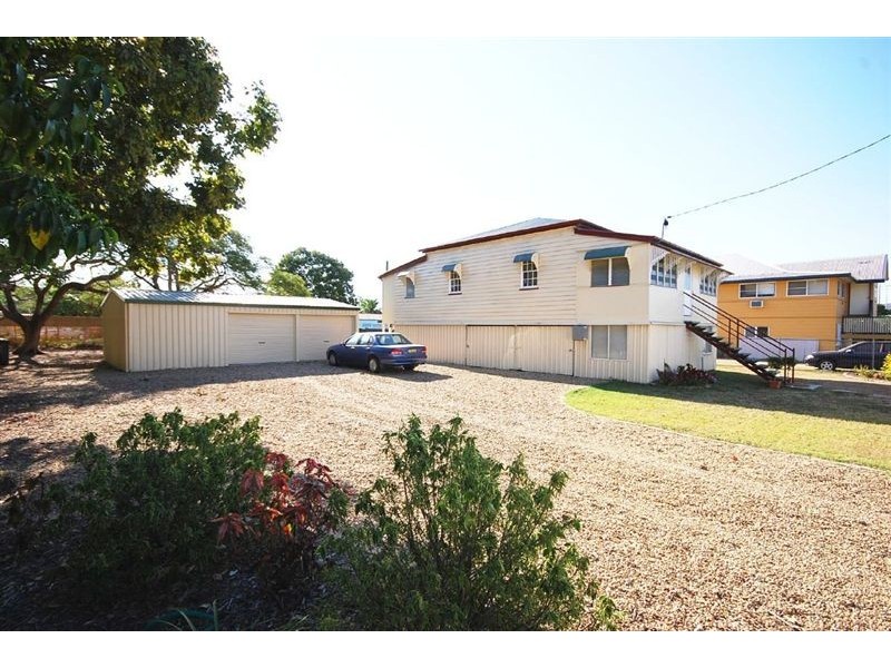 17 Dean Street, Berserker QLD 4701