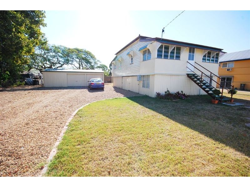 17 Dean Street, Berserker QLD 4701