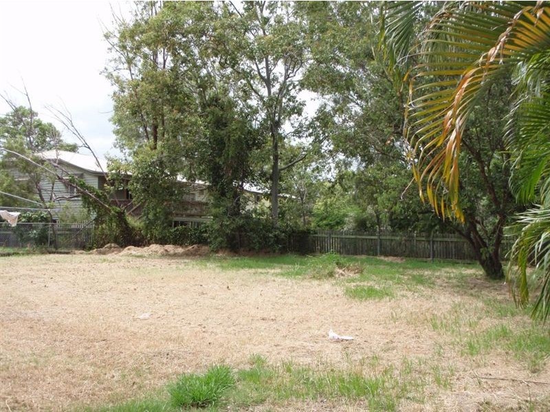 40 Edward Street, Berserker QLD 4701