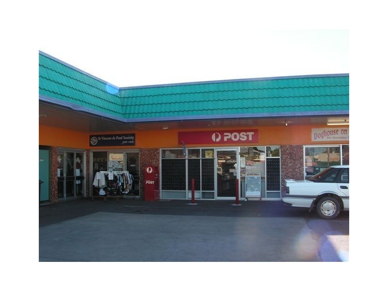 2/10 Wandal Road, Wandal QLD 4700