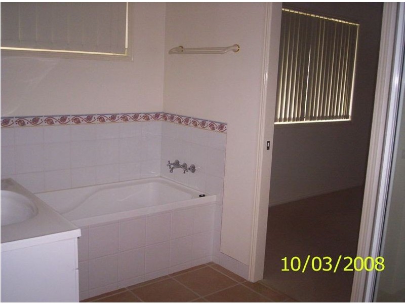 110 Donovan Crescent, Gracemere QLD 4702