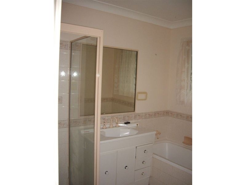 21 Origano Av, Gracemere QLD 4702