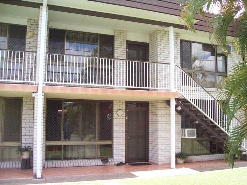 2/49 Baden Powell Street, Rockhampton City QLD 4700