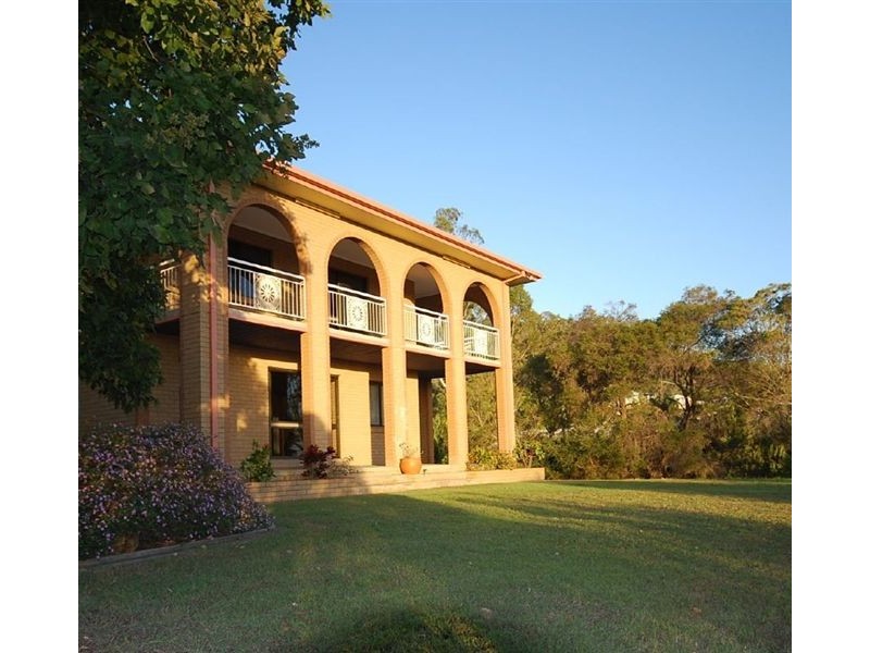 1 Fryer Avenue, Frenchville QLD 4701