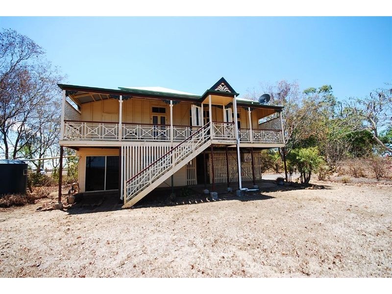 128 Lucas Street, Gracemere QLD 4702
